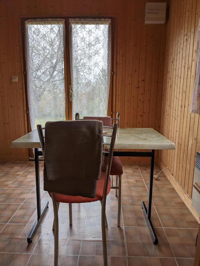 Au Petit Chalet D'Illiers Combray - Salle D'Eau Uniquement Bagian luar foto
