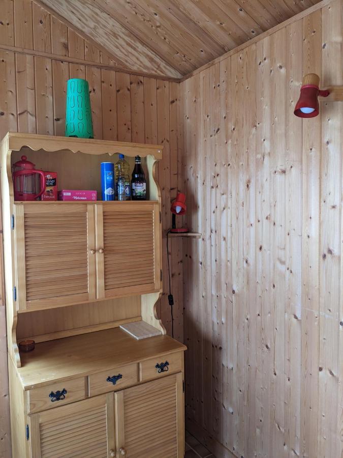 Au Petit Chalet D'Illiers Combray - Salle D'Eau Uniquement Bagian luar foto