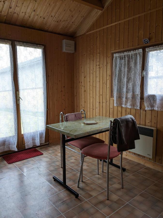 Au Petit Chalet D'Illiers Combray - Salle D'Eau Uniquement Bagian luar foto